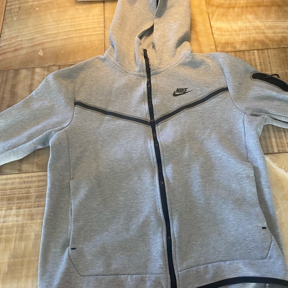 Gray Nike Tech Fleece